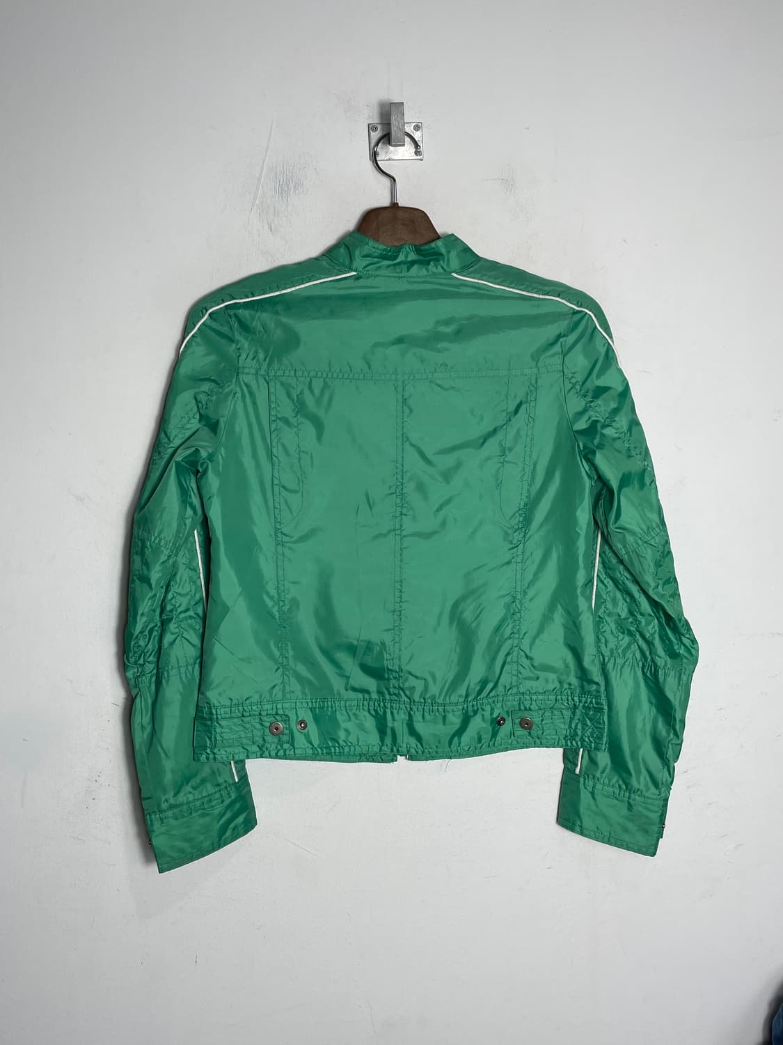 CLRIDE.n 클라이드엔 그린 바람막이 자켓 상품이미지2