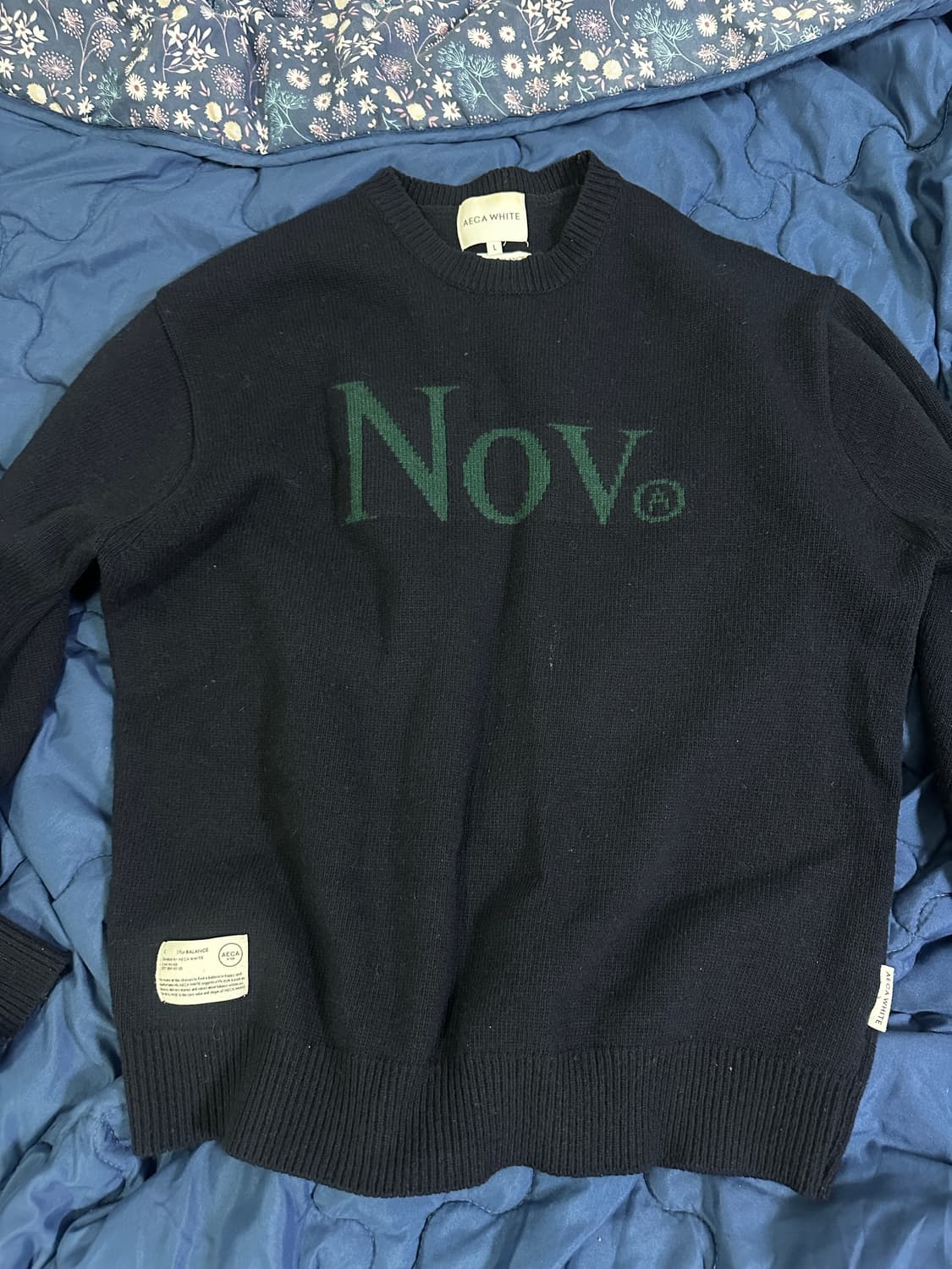 에이카화이트 REMEMBER WOOL KNIT-NAVY 상품이미지2