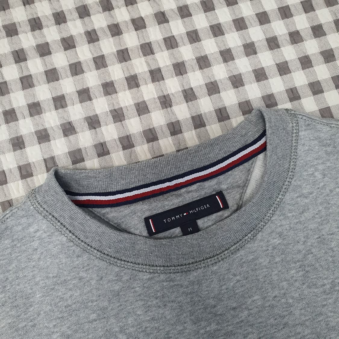 타미힐피거 기모 맨투맨 남자95 상품이미지2