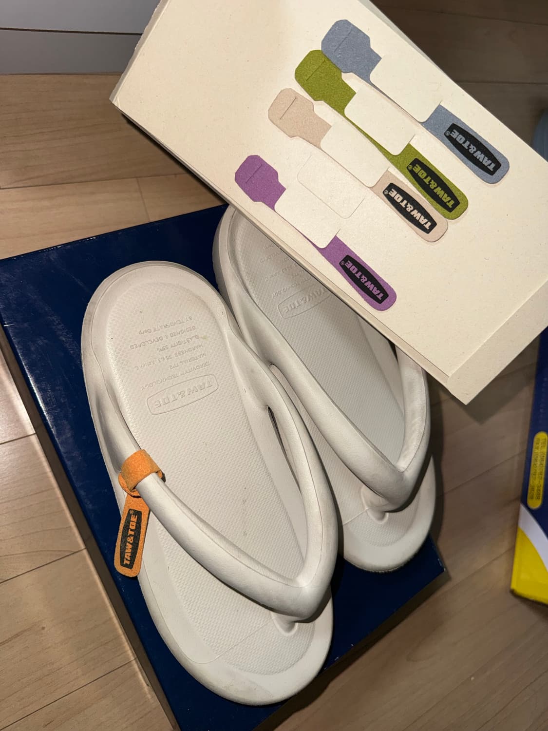 TAW&TOE 플립플랍 M사이즈 (240~255) 상품이미지1