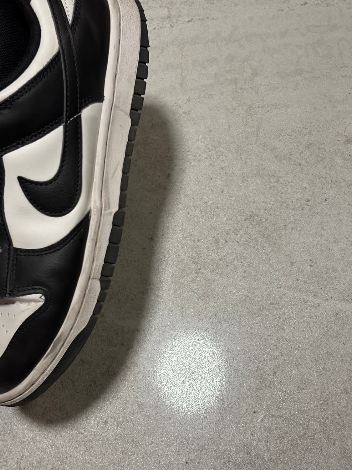 나이키 덩크 로우 레트로 블랙 255 범고래 상품이미지7