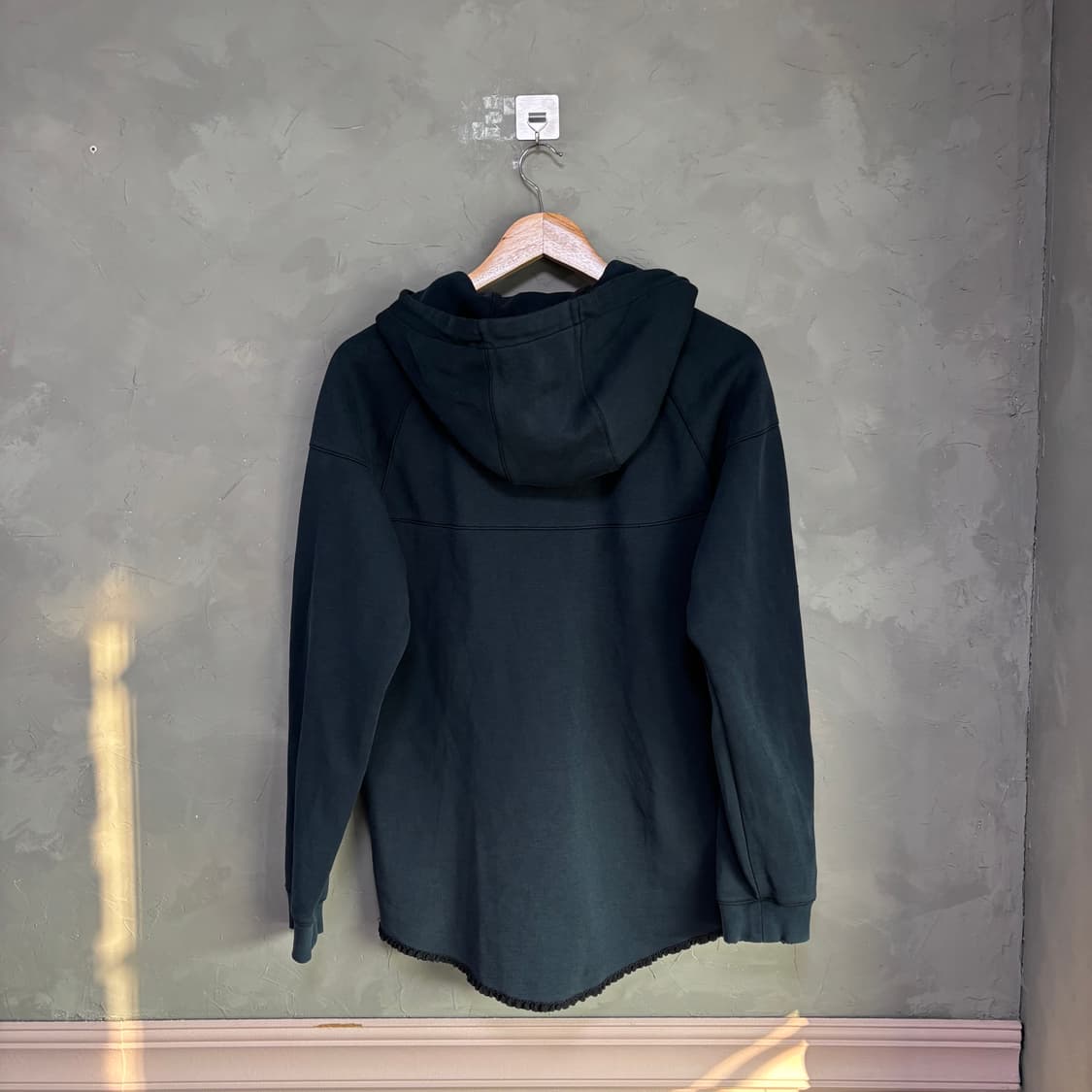 나이키 테크팩 후드집업 블랙 상품이미지5