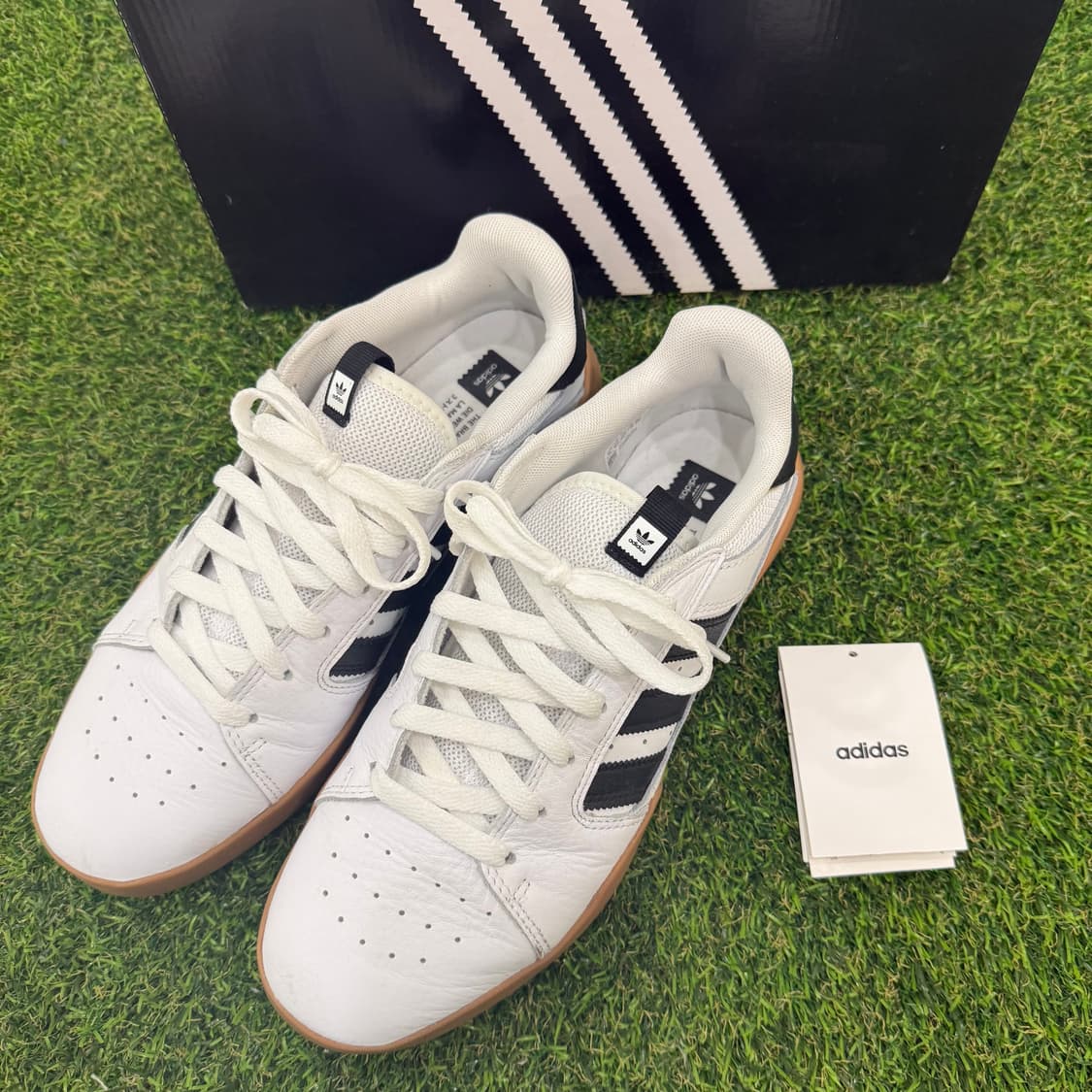 [아디다스] VRX 로우_270사이즈 상품이미지1