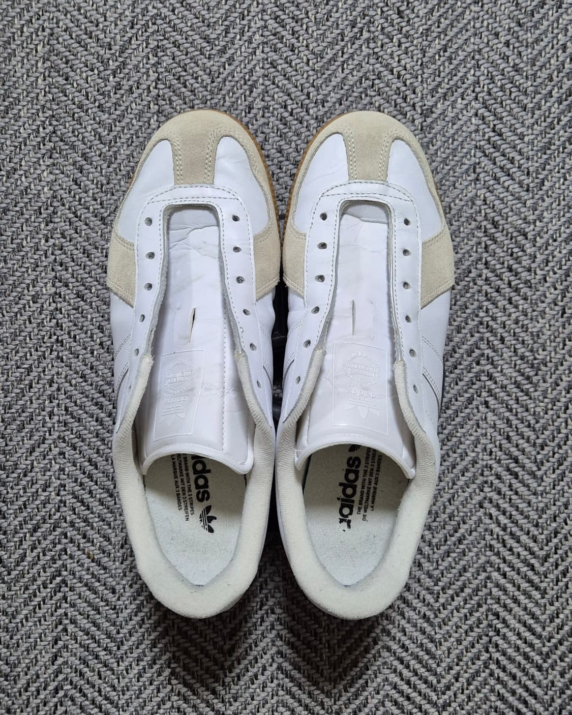 아디다스 독일군 스니커즈 화이트 270 상품이미지3
