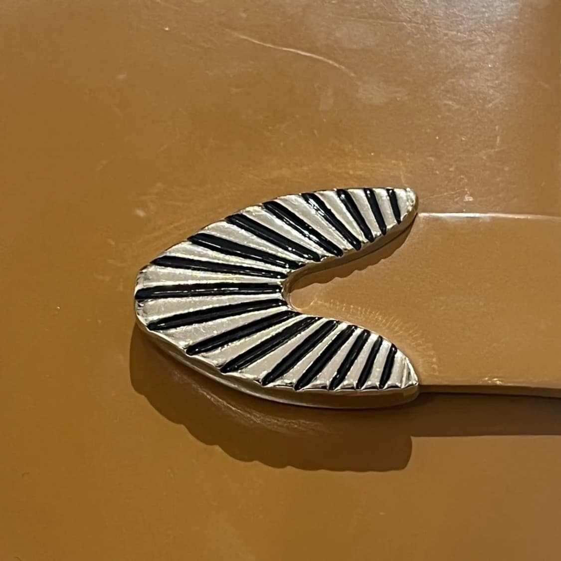 TOGA Leather shoulder wallet 상품이미지4