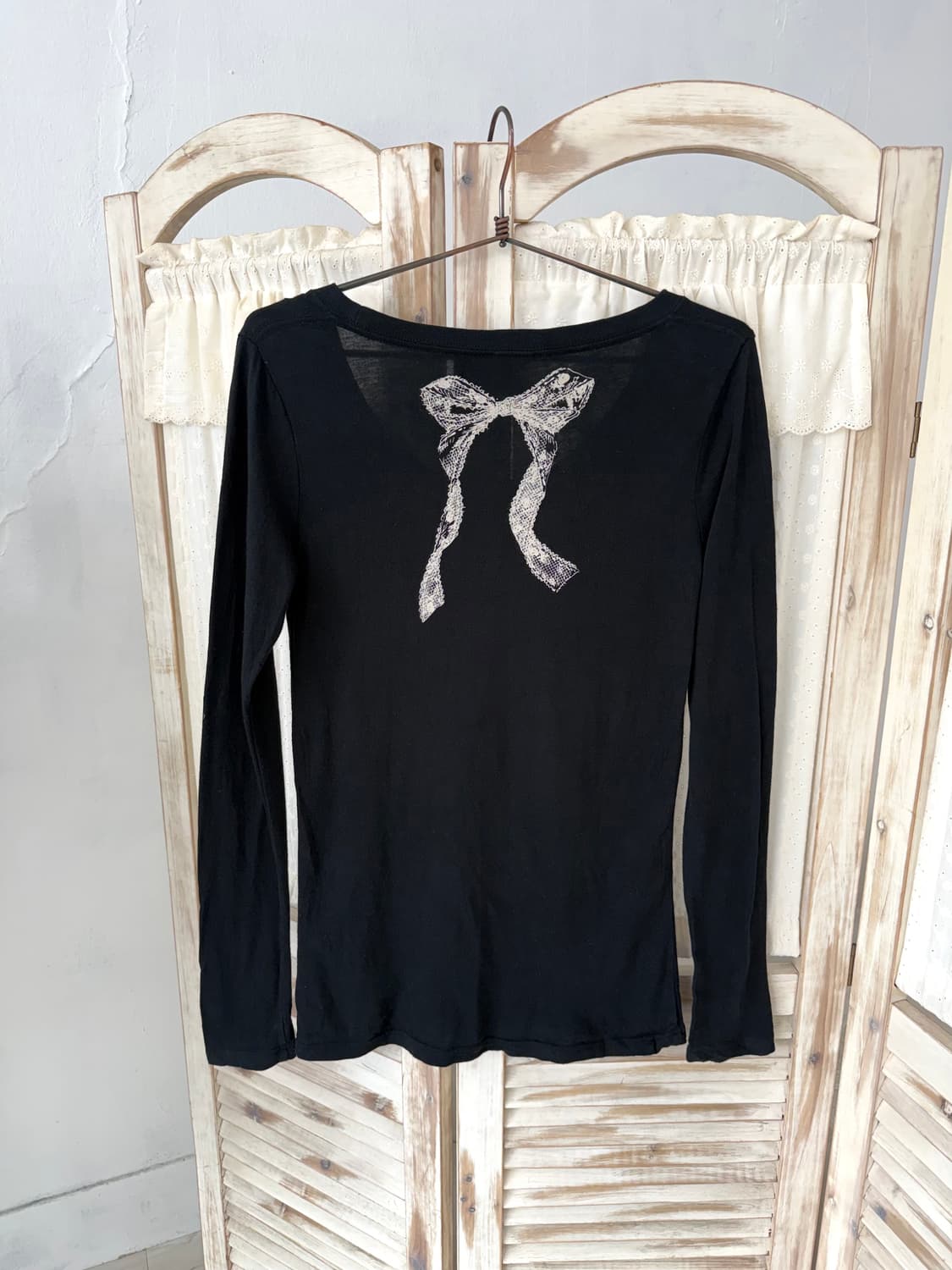 Black ribbon printed long sleeve 상품이미지8