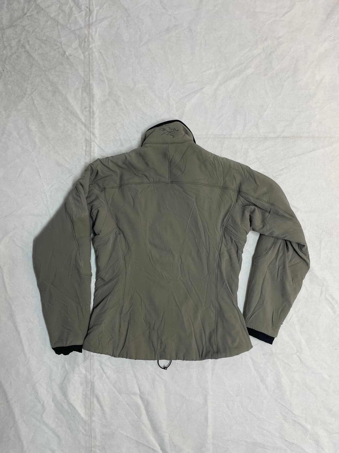 아크테릭스 집업  상품이미지10