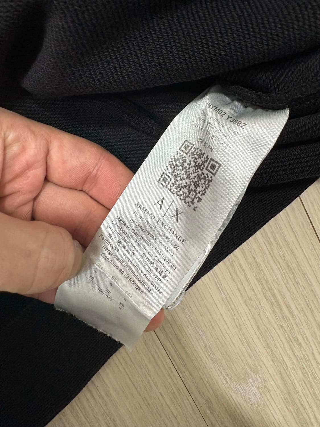 알마니 익스체인지 블랙 맨투맨 상품이미지5