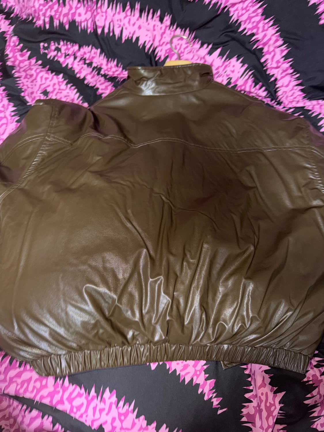 플레이스 스튜디오 가죽 패딩 상품이미지2