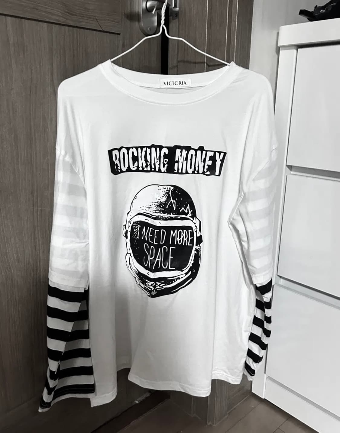 이모 펑크 긴팔 티셔츠 롱슬리브 상품이미지1