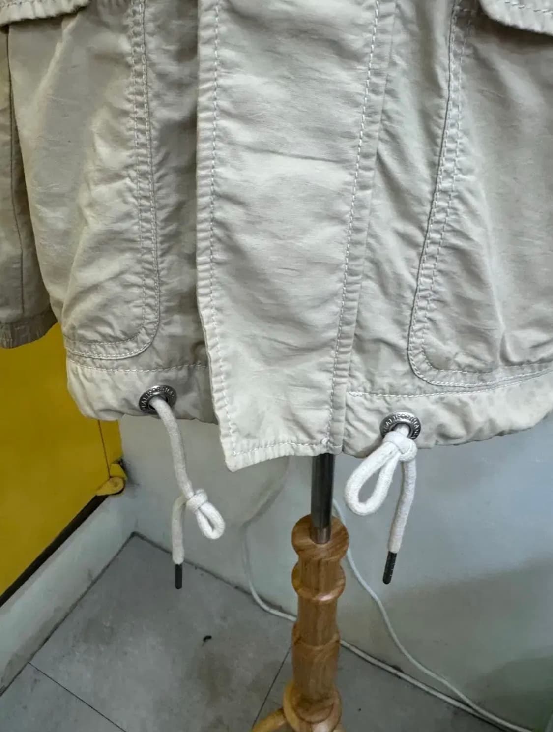 후아유 WHO.A.U 베이지 후드 바람막이 데일리 윈드브레이커 상품이미지7