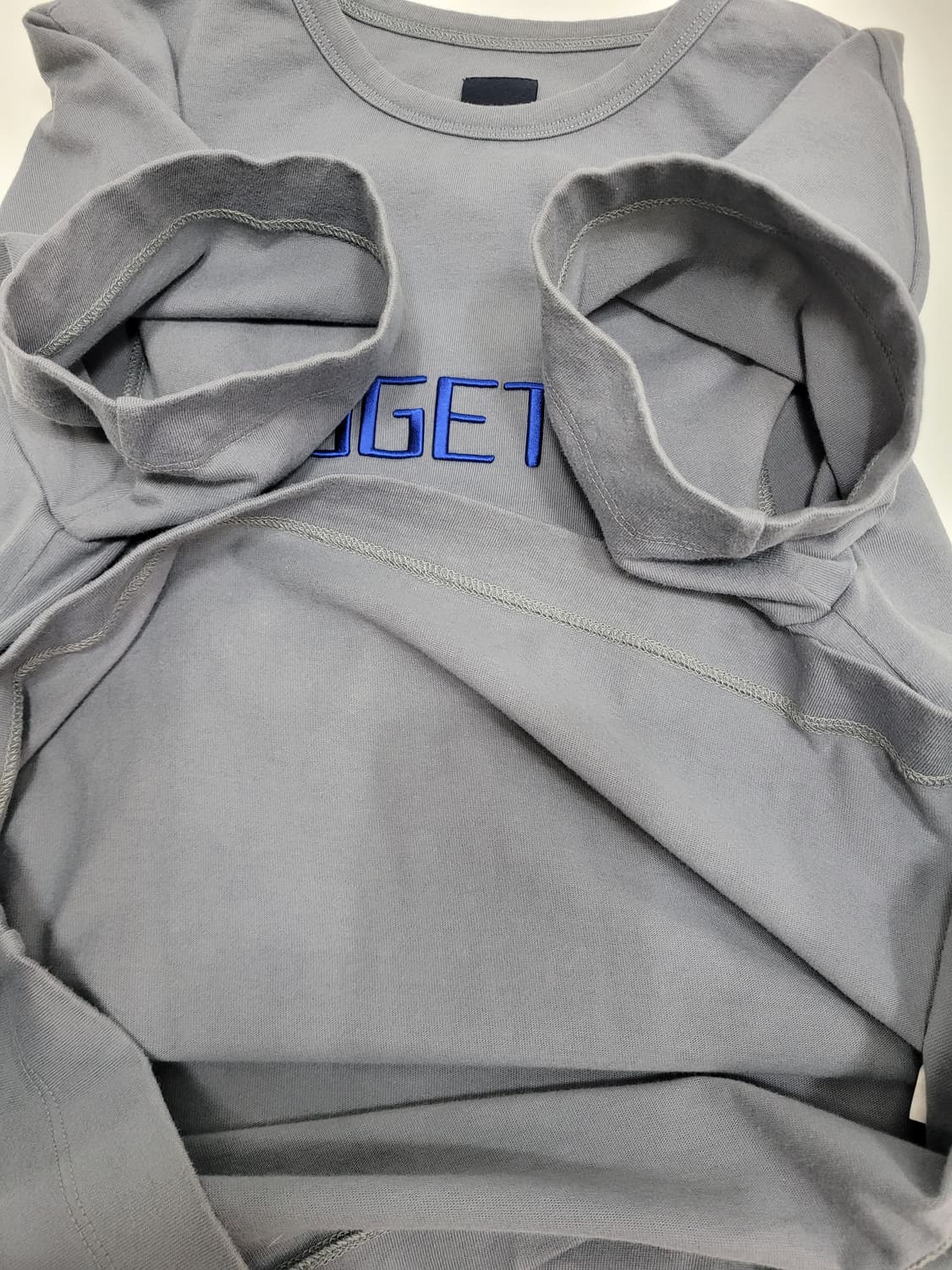 JUUN.J 22SS 준지 자수 로고 반팔 티셔츠 / 여 38 (85)  상품이미지8