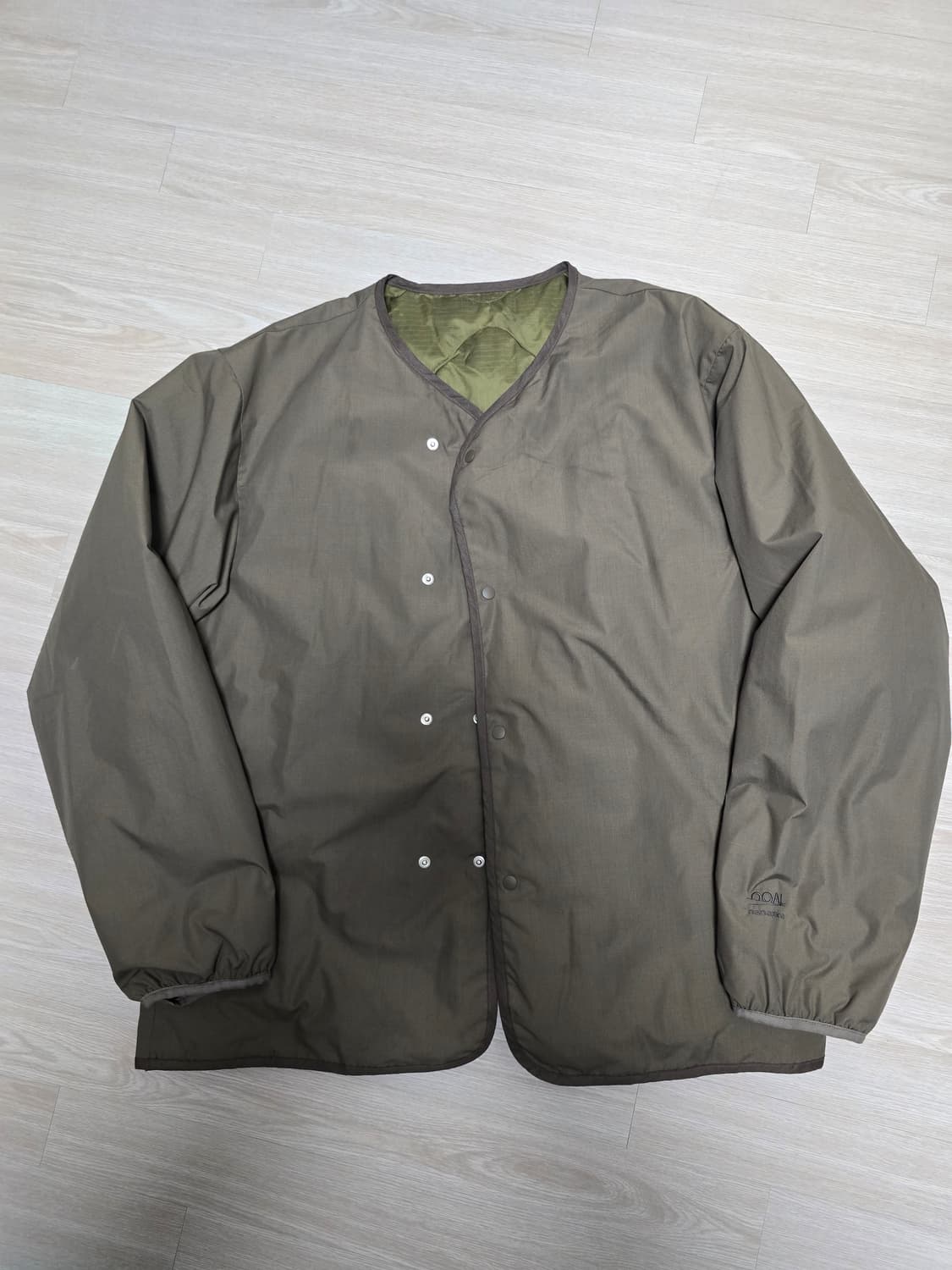 나나미카 리버시블 다운 카키베이지
- xl 사이즈 상품이미지1