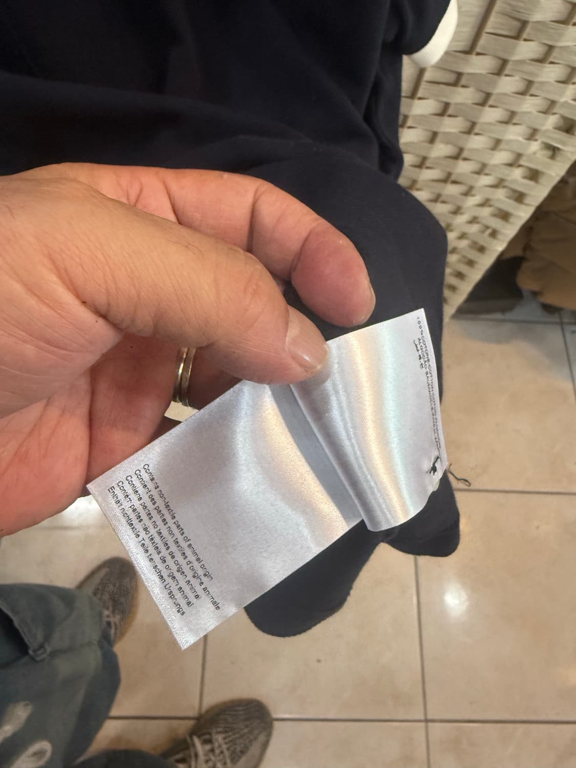 110-115 정품 몽클레어 반팔 팝니다 상품이미지5