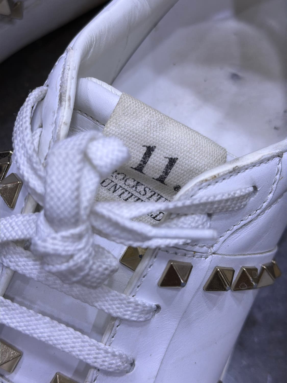 발렌티노 락스터드 히든 우먼스 스니커즈 39 상품이미지6