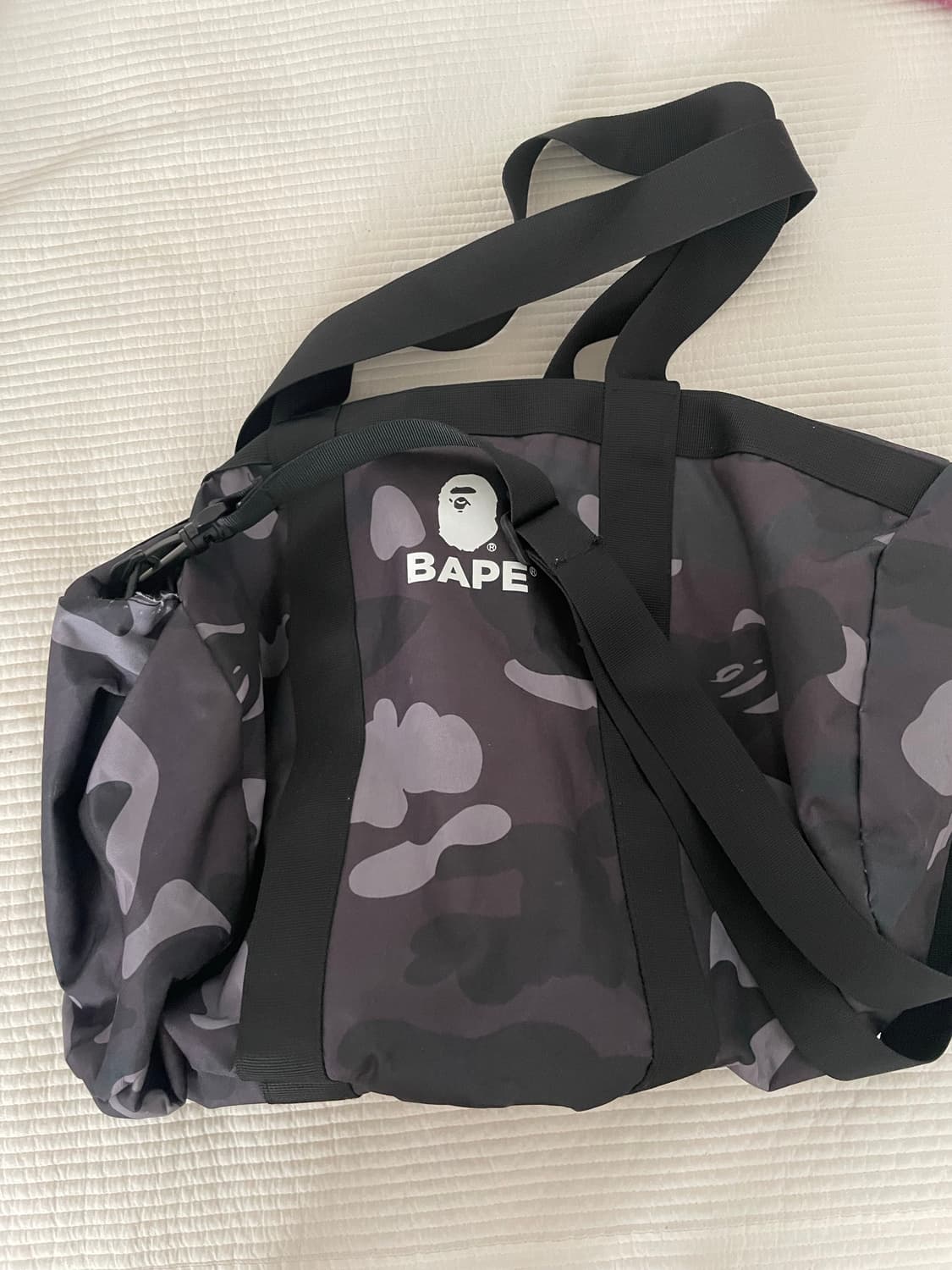 베이프 잡지부록 더플백 상품이미지2