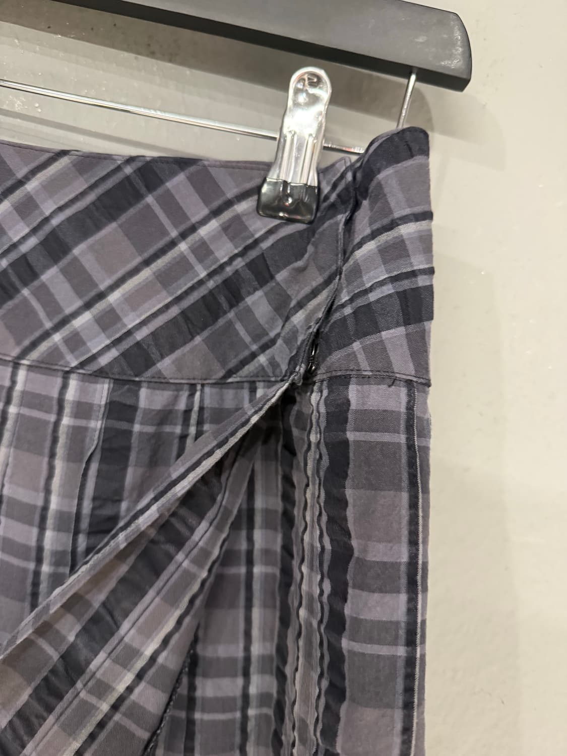 check pattern wrap design midi skirt 상품이미지7