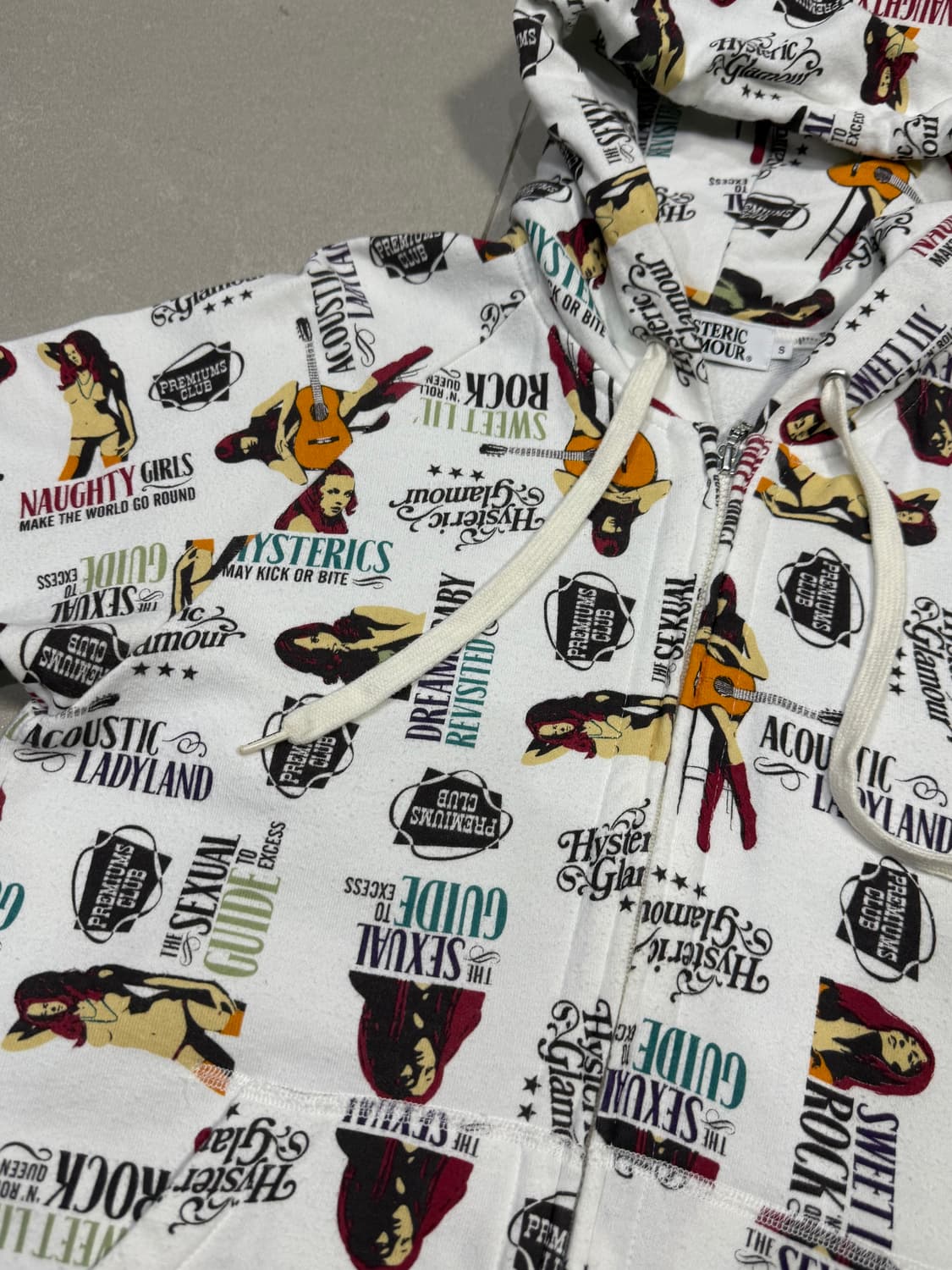 히스테릭 글래머 기타 치는 히스걸 패턴 후드 집업 자켓 상품이미지3