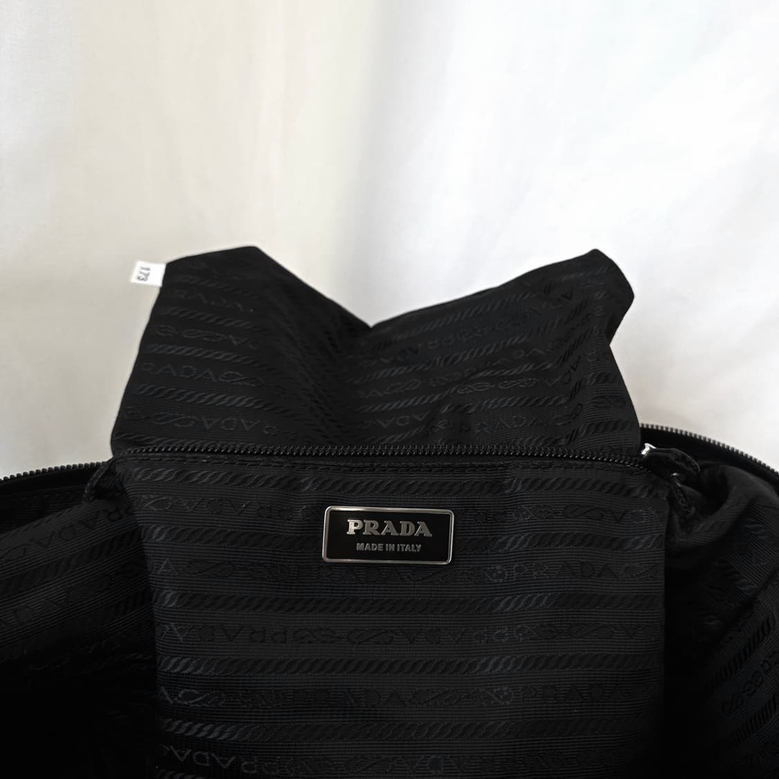 [정품 PRADA] 프라다 투포켓 나일론 토트백 볼링백 상품이미지8