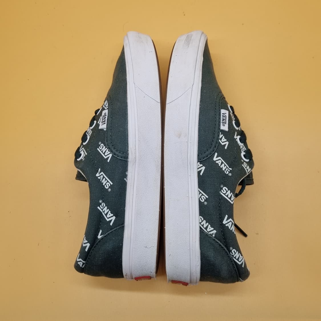 반스 컴피쿠시 로고 그린 스니커즈235. 상품이미지5