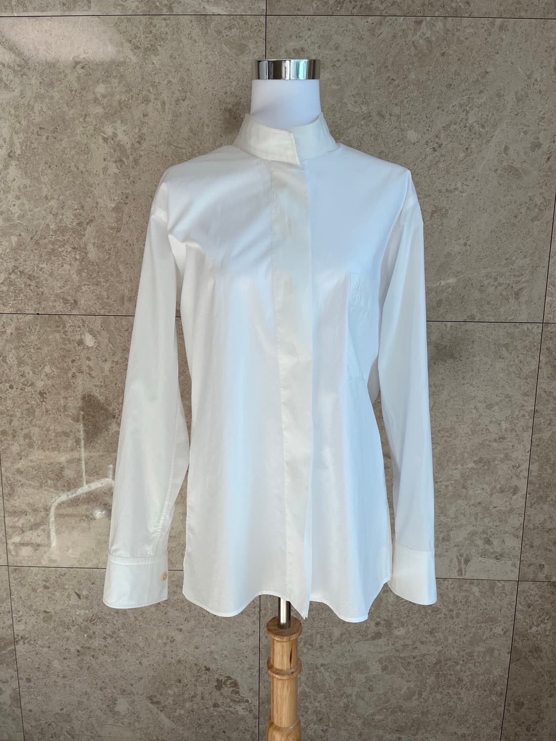 에르메스 여성 화이트 셔츠 40 상품이미지1