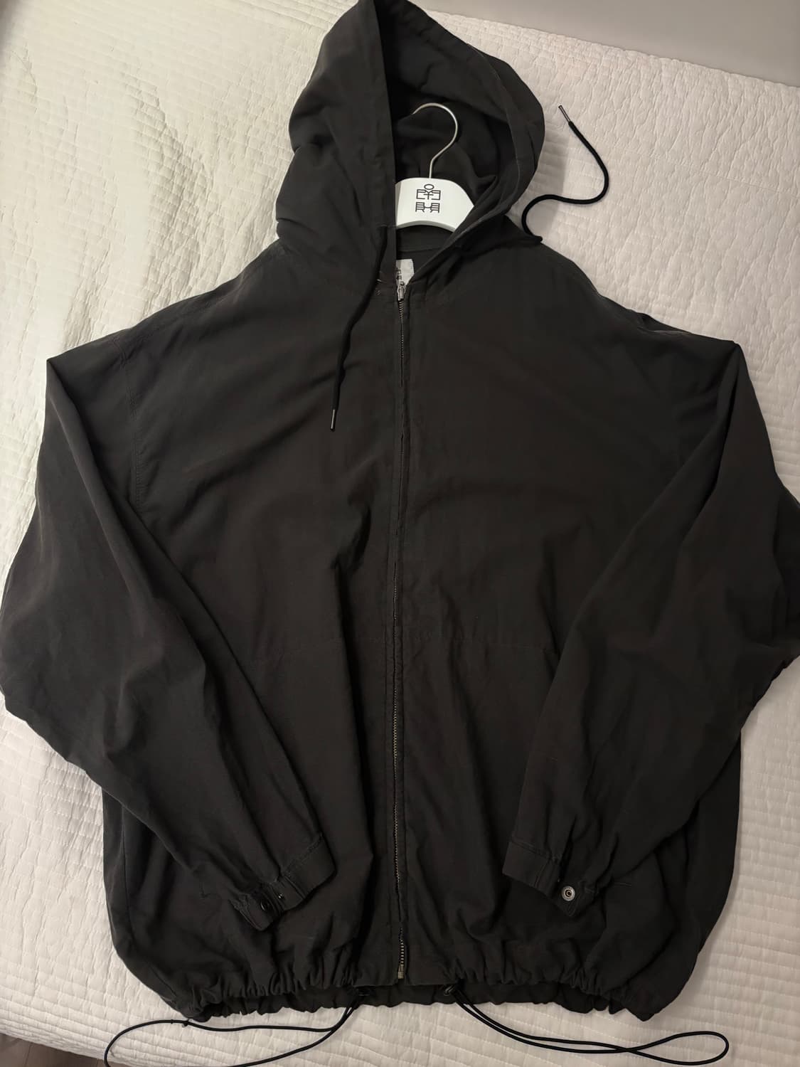 폴리테루 집후디 파카 차콜 상품이미지2