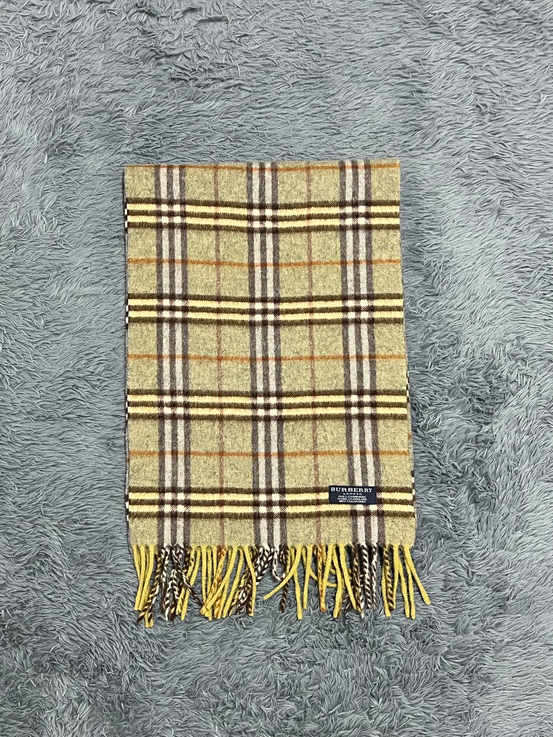 버버리 캐시미어100% 머플러 상품이미지1