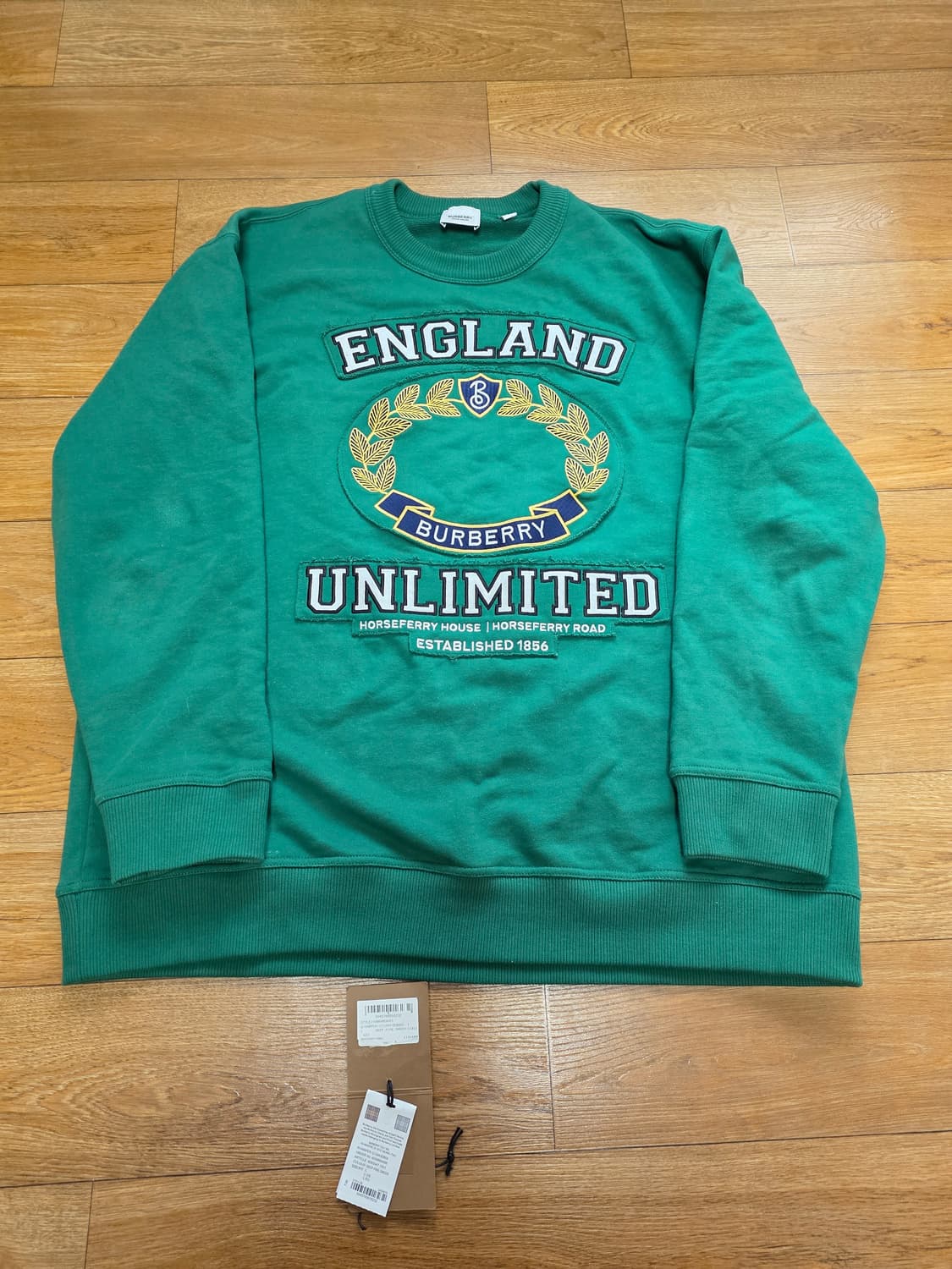 버버리 크레스트 그린 맨투맨 상품이미지1