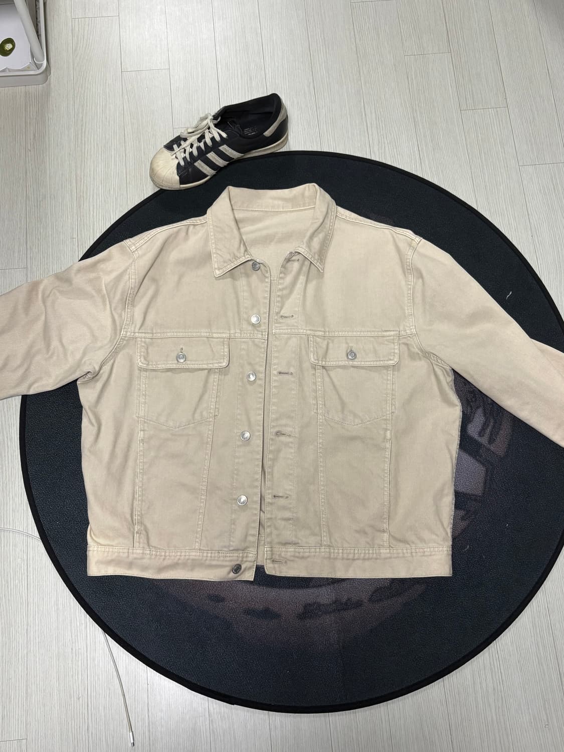 에잇세컨즈 베이지 자켓 상품이미지1