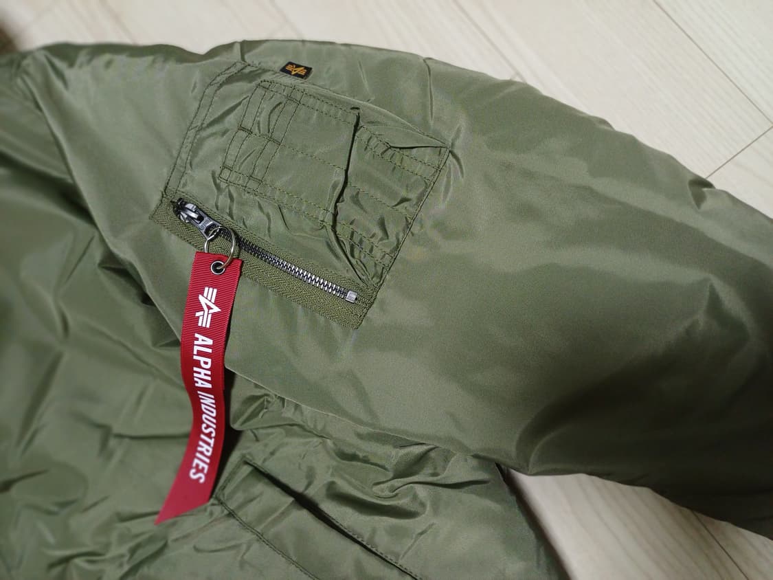 MA-1 HOODED OXFORD FLIGHT JACKET 상품이미지4
