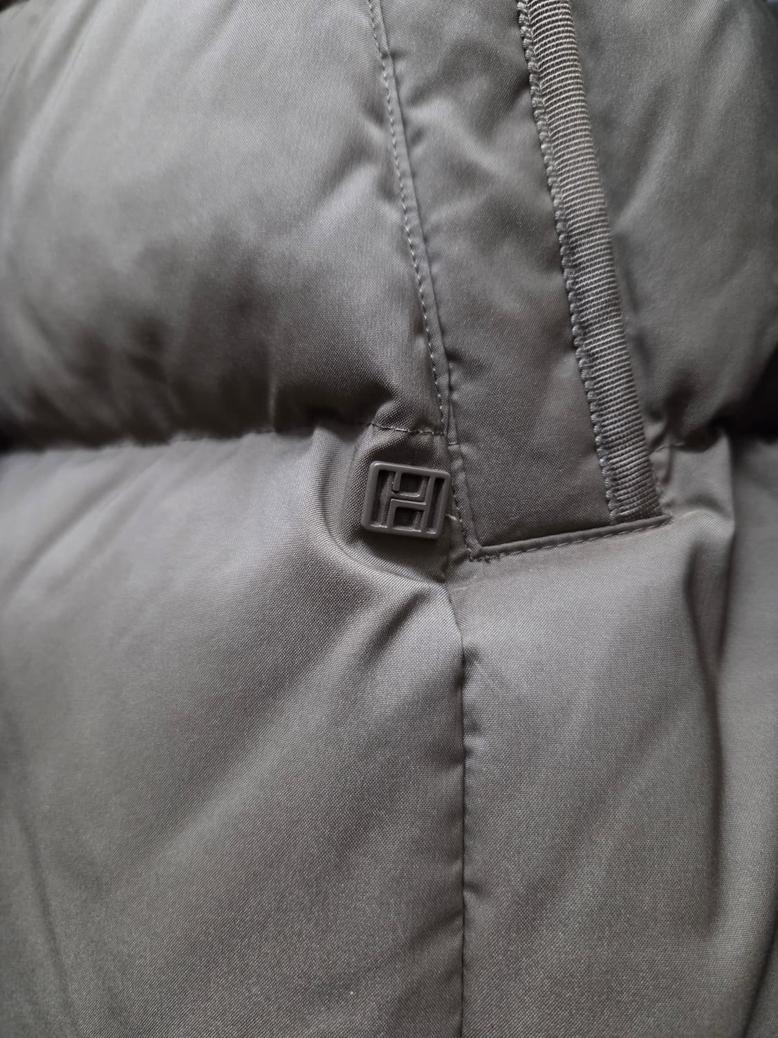 헤지스 구스다운 패딩 상품이미지3