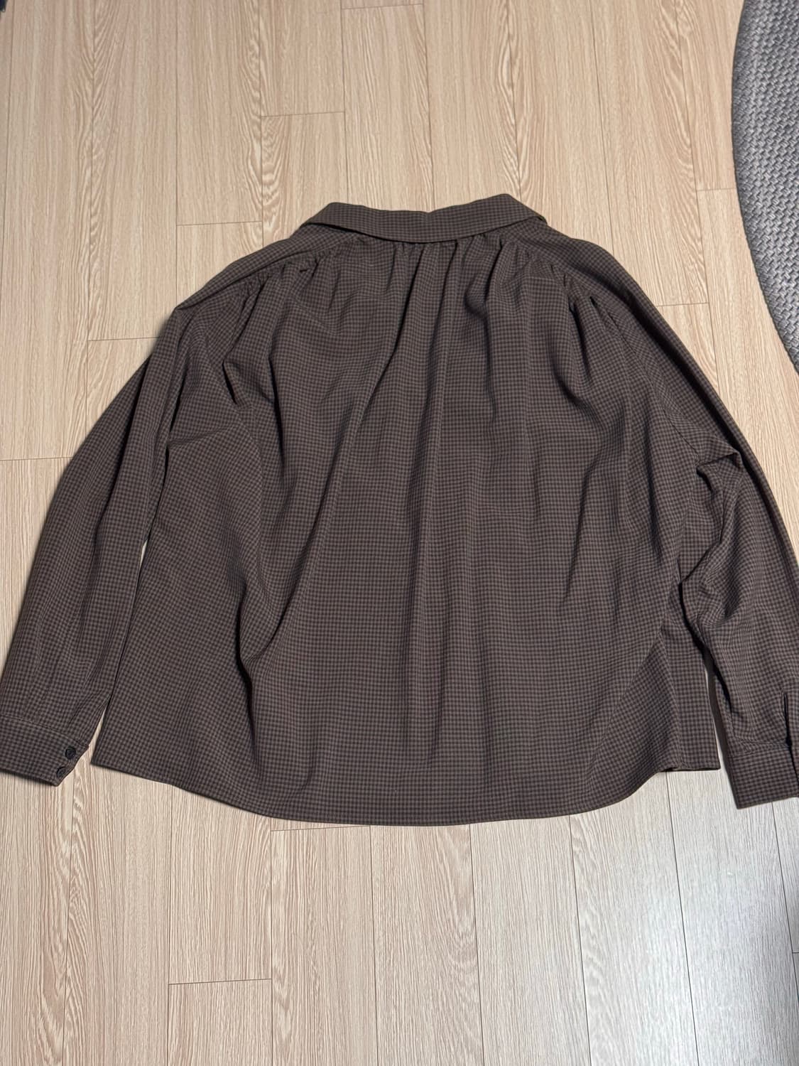 쉬이즈큐트 체크 제인셔츠 브라운 팝니다 상품이미지3