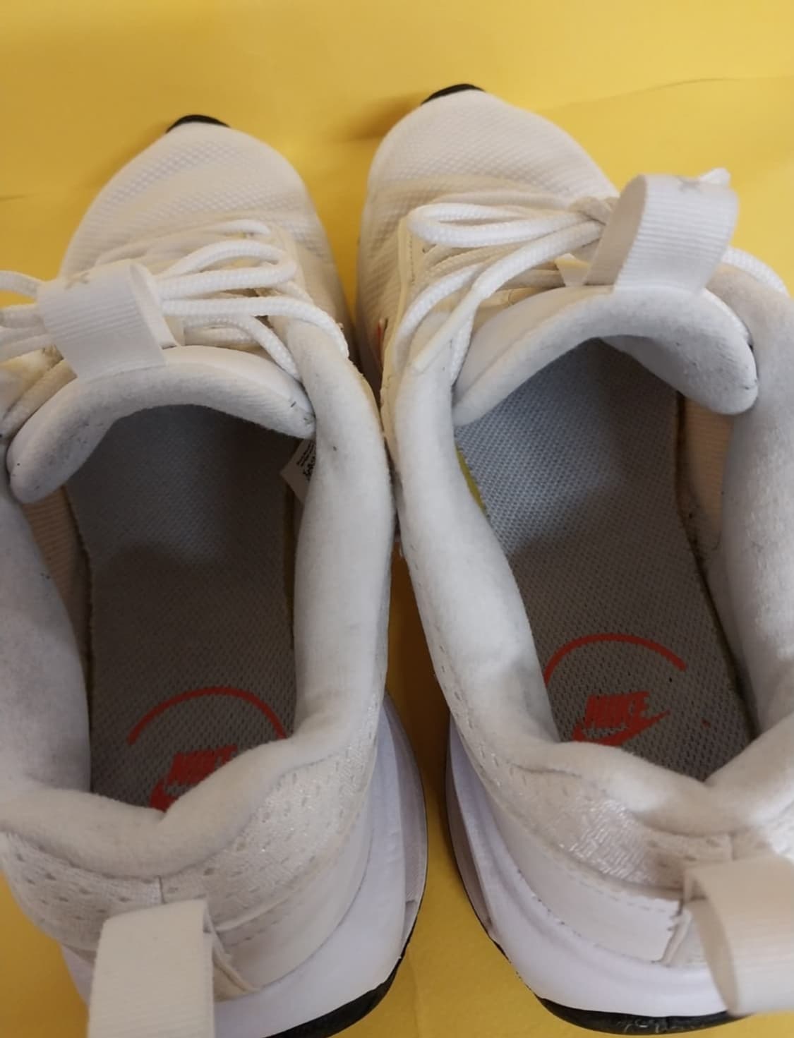 여성 나이키 에어맥스 인터락 라이트 포톤 더스트 운동화 (240) 상품이미지5