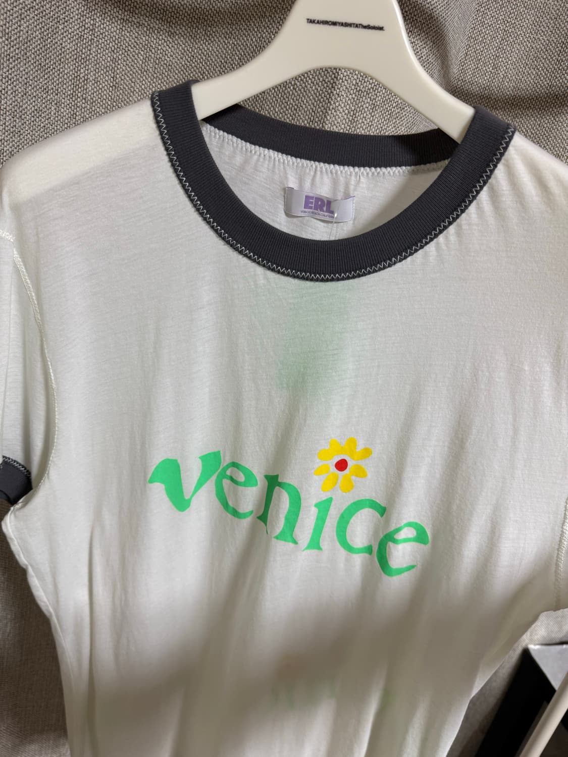 [L] ERL Venice 링거 티셔츠 화이트 상품이미지7
