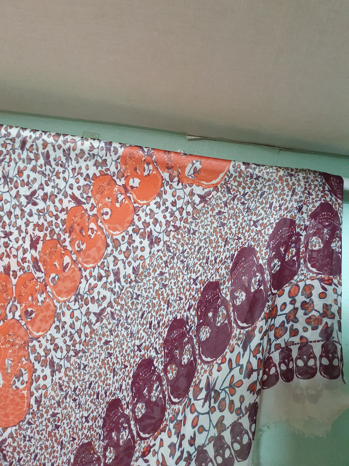 자딕앤볼테르 모달100 머플러 스카프 상품이미지4