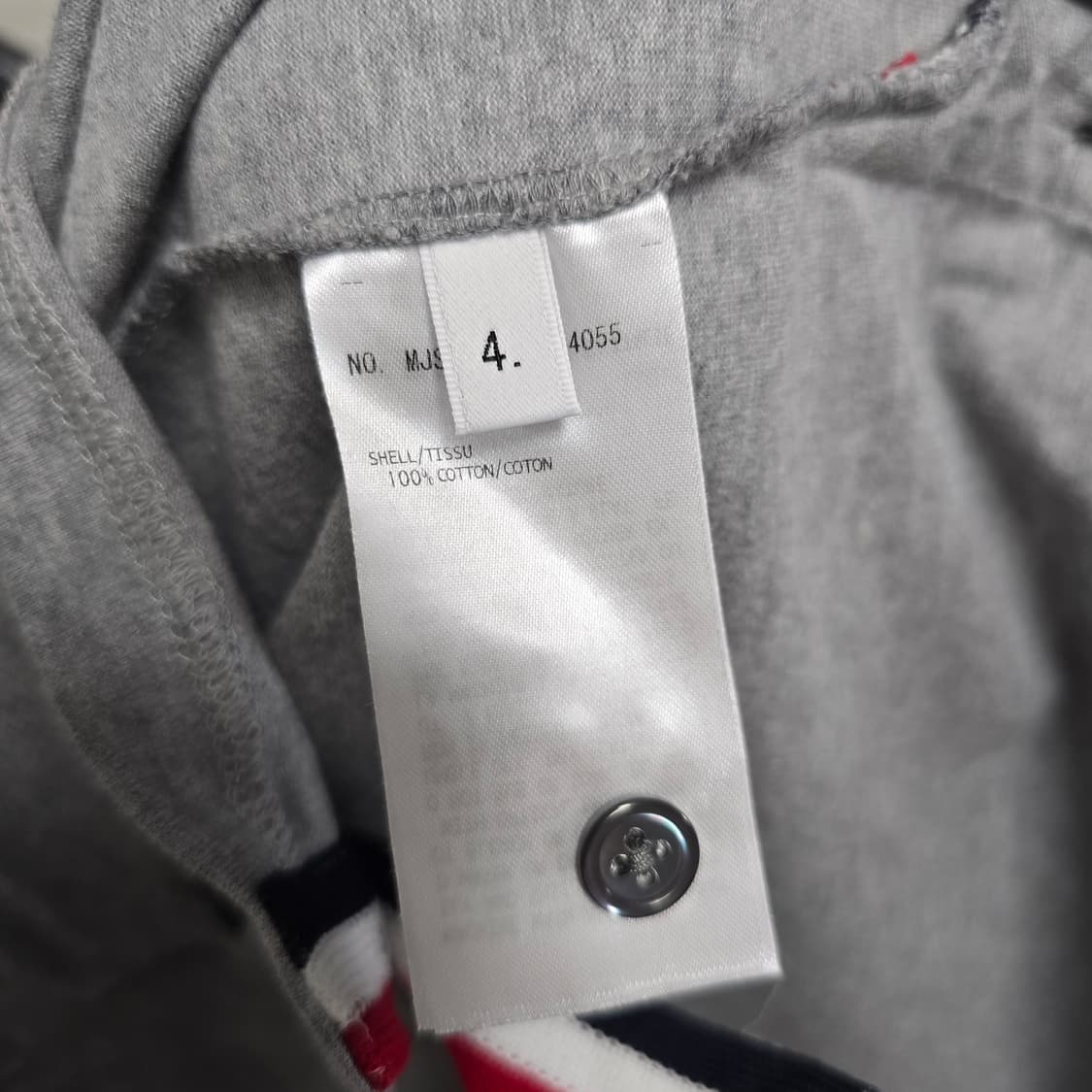 톰브라운 포켓 반팔 티셔츠 4사이즈 105 판매 상품이미지4