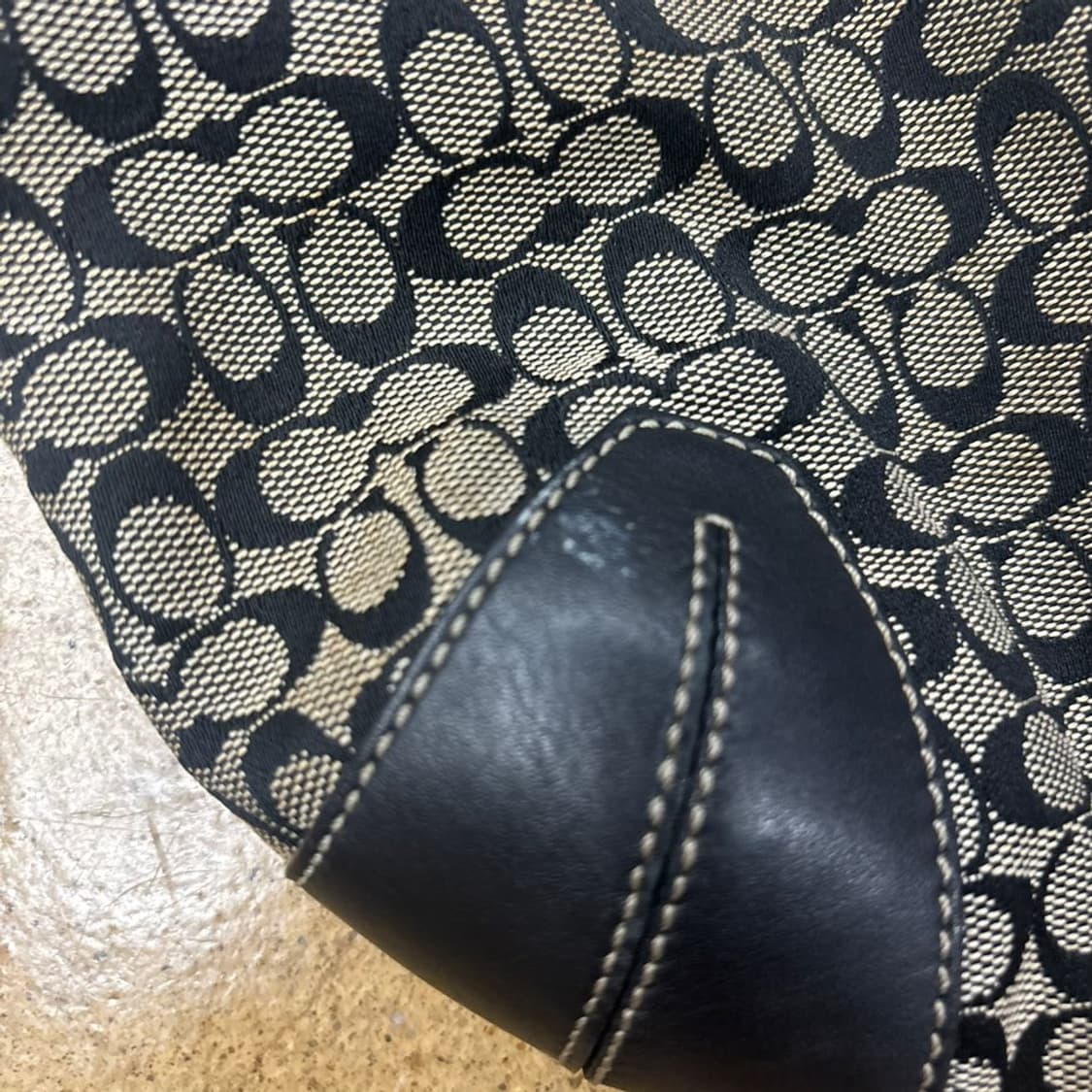 코치 모노그램 숄더백 가방  상품이미지5