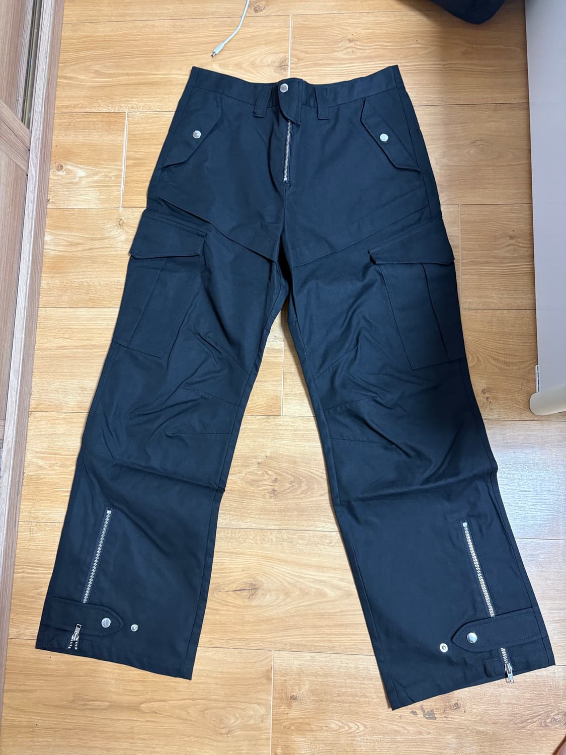 르아브 스트레인져 카고 팬츠 블랙 상품이미지1