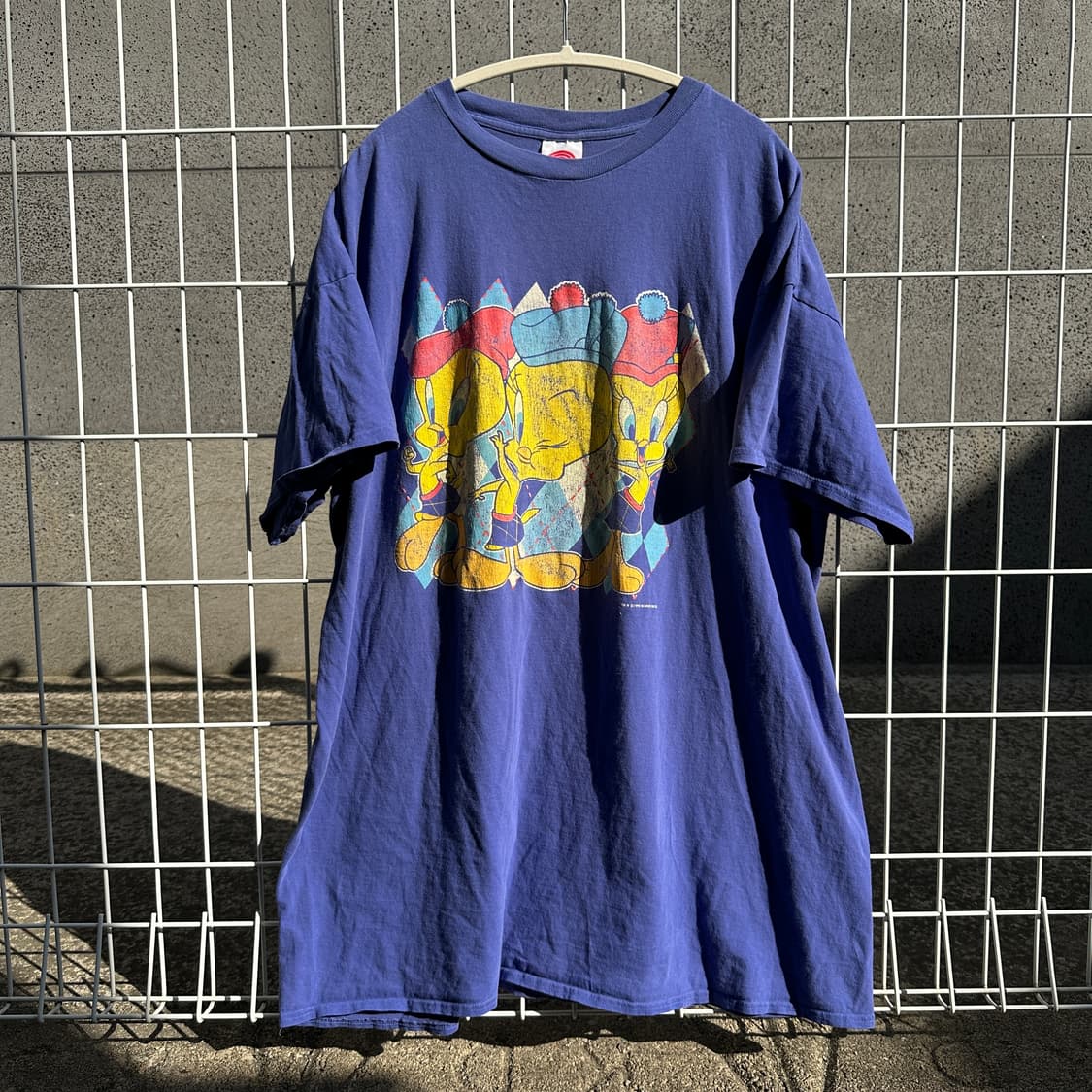 93/95 looney tunes tweety t shirt 상품이미지1