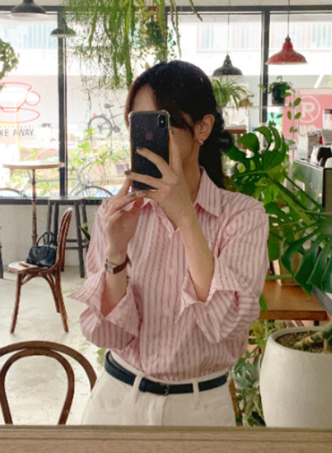 분홍 스트라이프 셔츠 팝니다 상품이미지1