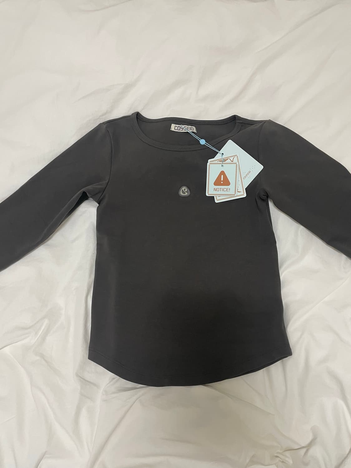 코이세이오 SYMBOL LOGO CAPRI SLEEVES DARK BRO 상품이미지3