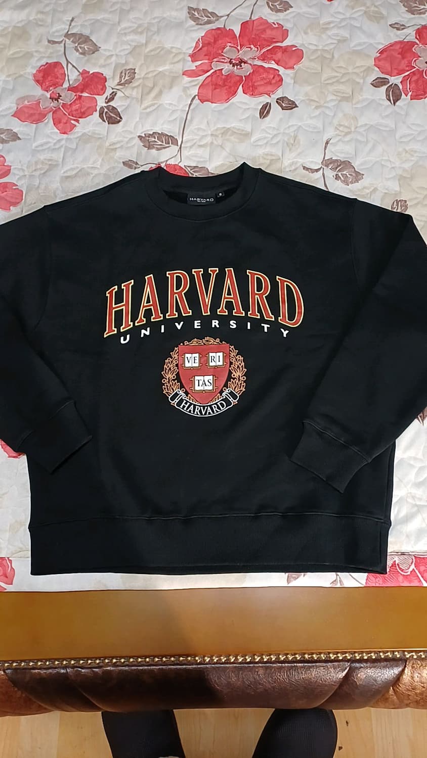 하버드대학교 오버핏맨투맨 S 여성66 가슴59 기장65 상품이미지1