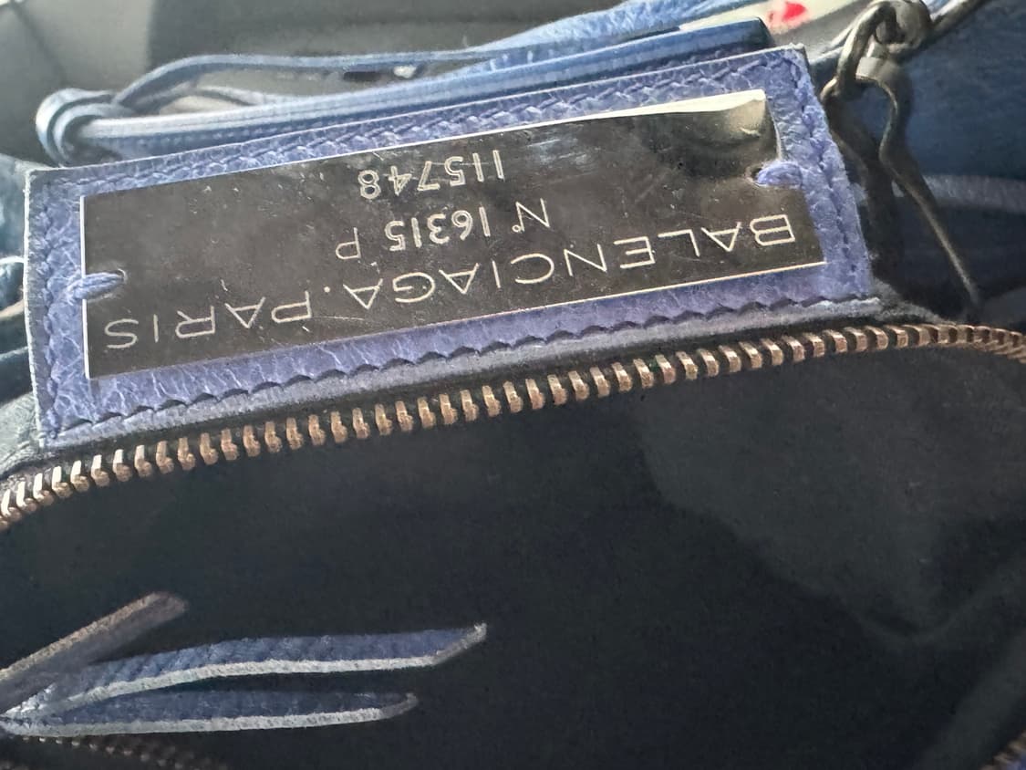 발렌시아가 모터백 상품이미지4