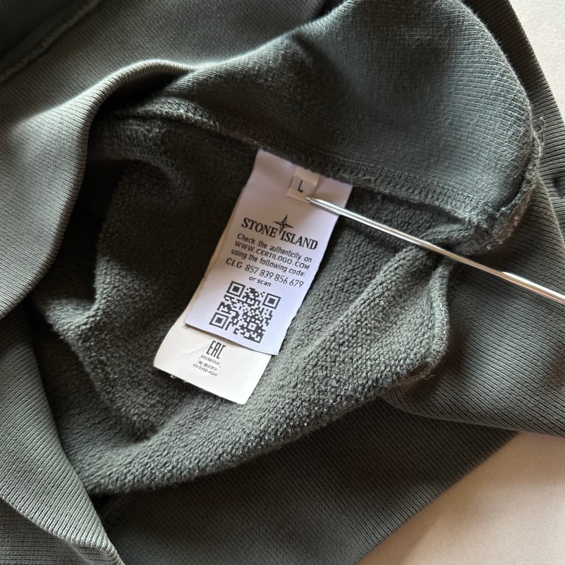 [L]스톤 아일랜드 와펜 오가닉 코튼 맨투맨 상품이미지9
