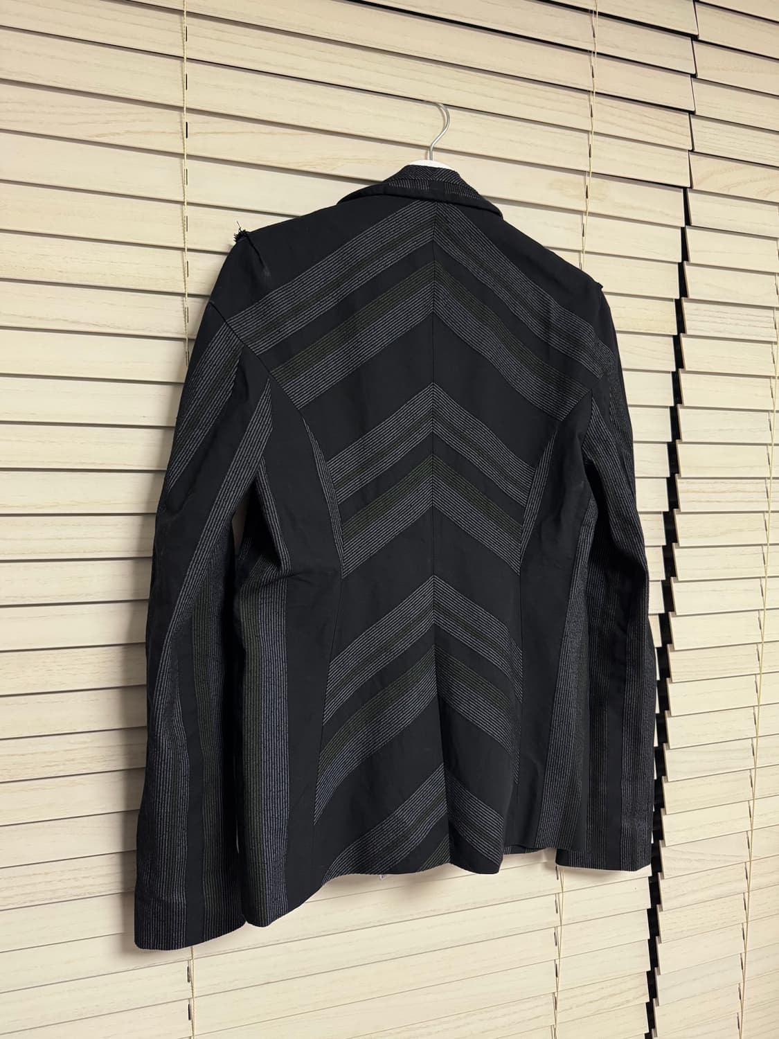 키코 코스타디노브 - 25ss 오스트라 블레이저 상품이미지4