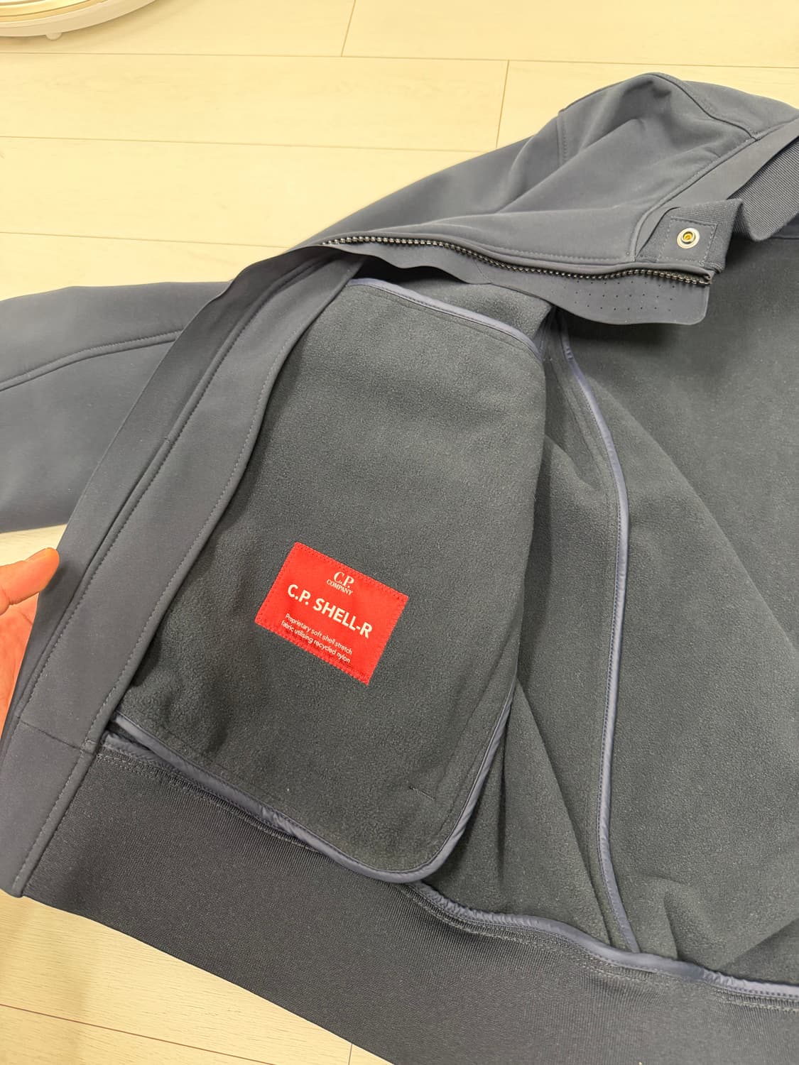 cp컴퍼니 cp shell-R   50 사이즈 네이비 색상  사진 조금전 상품이미지7