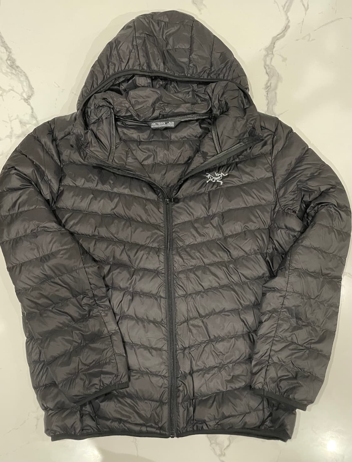 아크테릭스 블랙 후드 경량패딩 상품이미지3