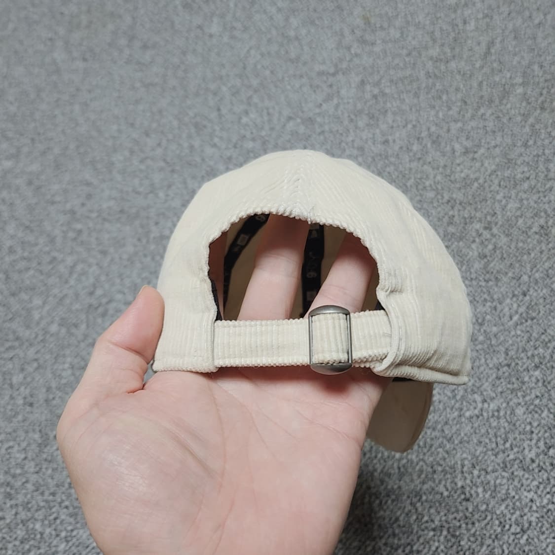 뉴에라 뉴욕양키스 코듀로이 볼캡 상품이미지3