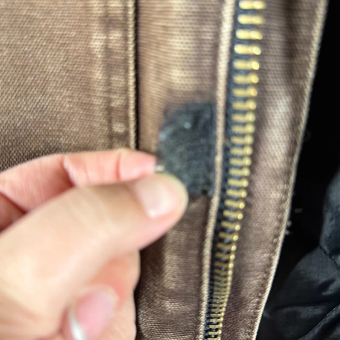 칼하트 J22 디트로이트 자켓 다크 브라운 상품이미지4