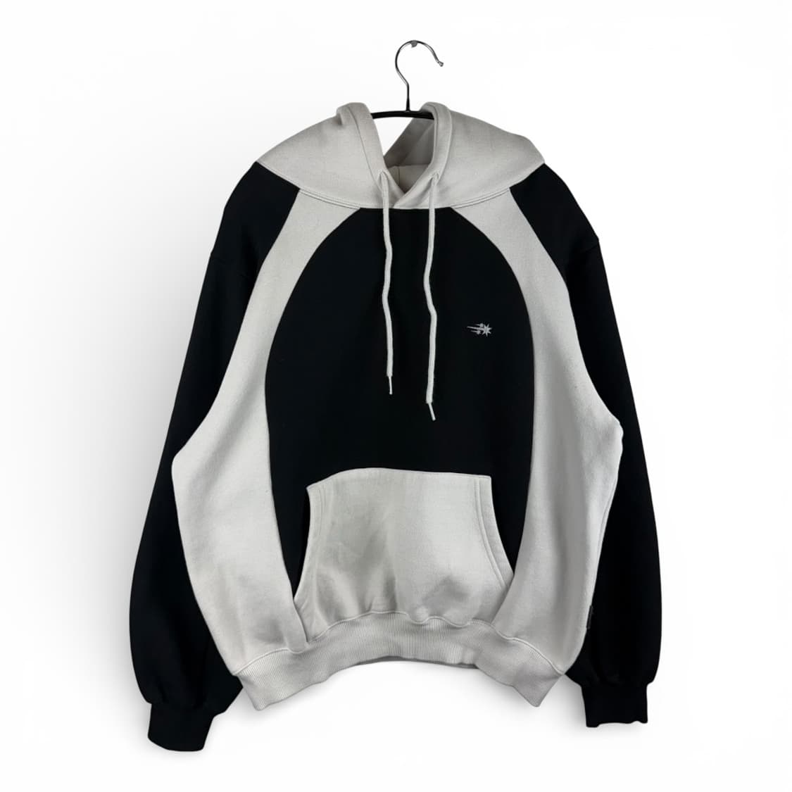 S) 나이스고스트클럽 배색 후드 티 상품이미지1